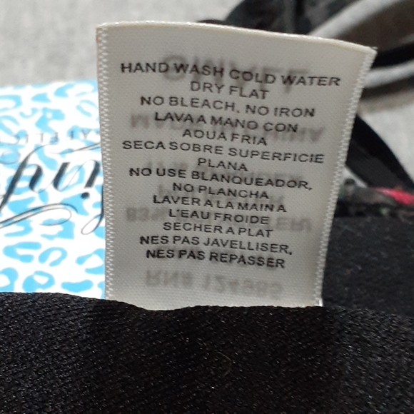 Sinful Wish Chain Halter Bikini Set Small NWT - Picture 5 of 13